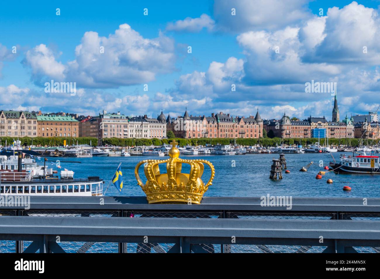 La couronne dorée, Skeppsholmsbron, Stockholm, Suède Banque D'Images