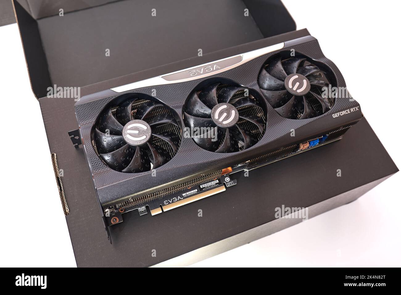 Ecran GPU EVGA GeForce RTX 3090 Nvidia Banque D'Images