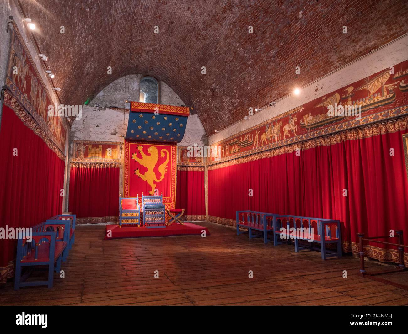 Le Kings Hall à l'intérieur de la Grande Tour dans le château de Douvres, Kent, Royaume-Uni. Banque D'Images