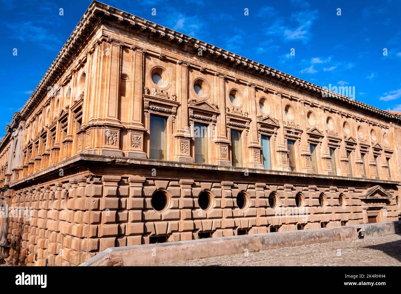 L'Alhambra de Grenade, Espagne. Vue sur le palais Comares Banque D'Images