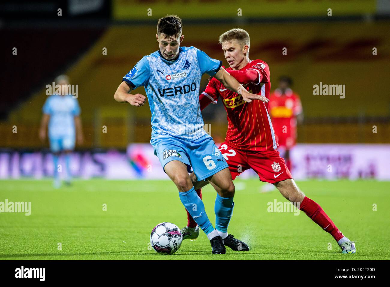 Farum, Danemark. 03rd octobre 2022. Lasse Berg Johnsen (6) du FC Randers et Oliver Antman (22) du FC Nordsjaelland vus pendant le match Superliga de 3F entre le FC Nordsjaelland et le FC Randers à droite de Dream Park à Farum. (Crédit photo : Gonzales photo/Alamy Live News Banque D'Images