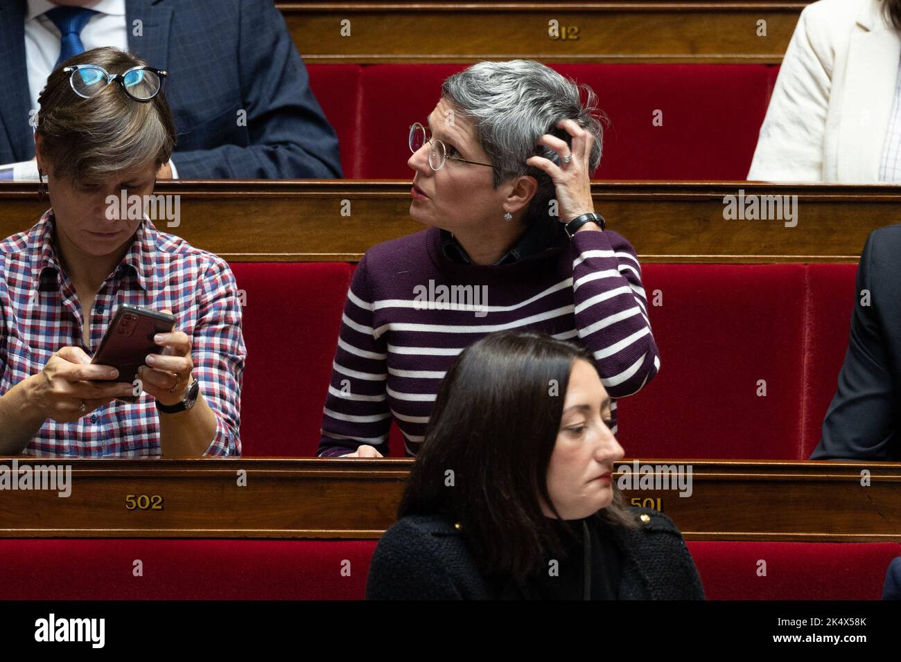 Sandrine Rousseau, députée de l'EELV, lors d'une session de questions au gouvernement à l'Assemblée nationale à Paris sur 4 octobre 2022. Photo de Raphael Lafargue/ABACAPRESS.COM Banque D'Images