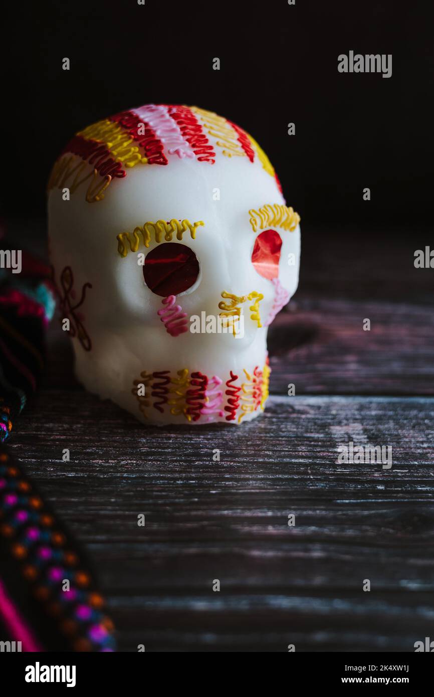 Crâne de sucre mexicain traditionnel pour le jour des morts au Mexique Banque D'Images
