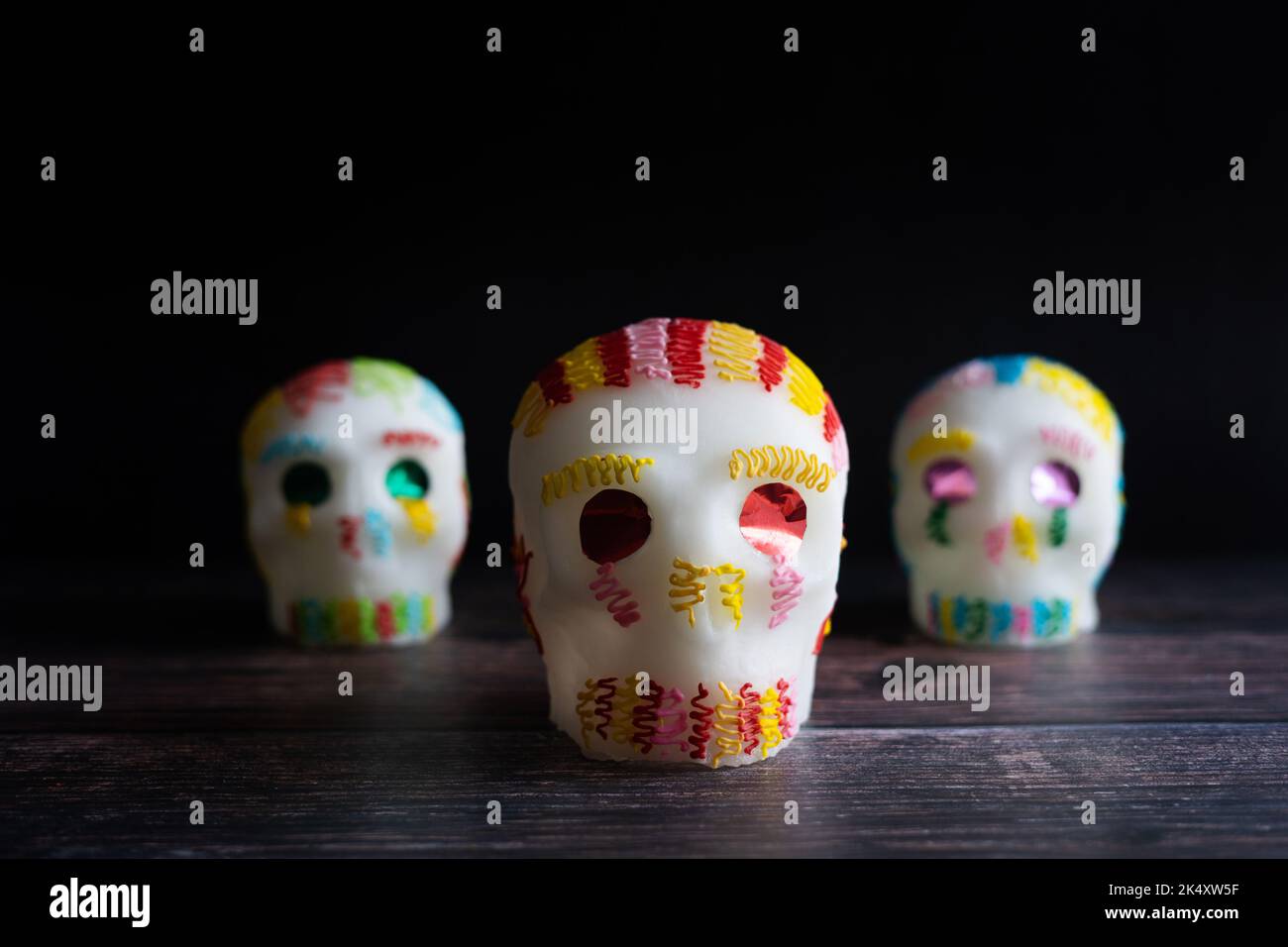 Crâne de sucre mexicain traditionnel pour le jour des morts au Mexique Banque D'Images