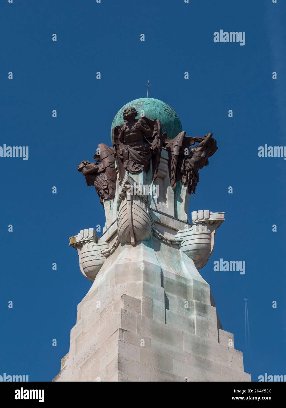 Obélisque du Chatham Naval Memorial, Chatham, Kent, Royaume-Uni. Banque D'Images