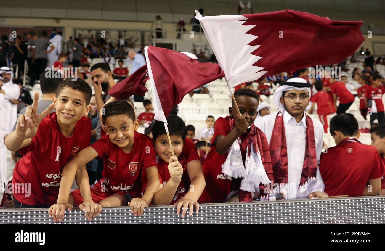Qatar 2022 - les fans du qatar célèbrent doha Qatar 02-10-2022 Banque D'Images