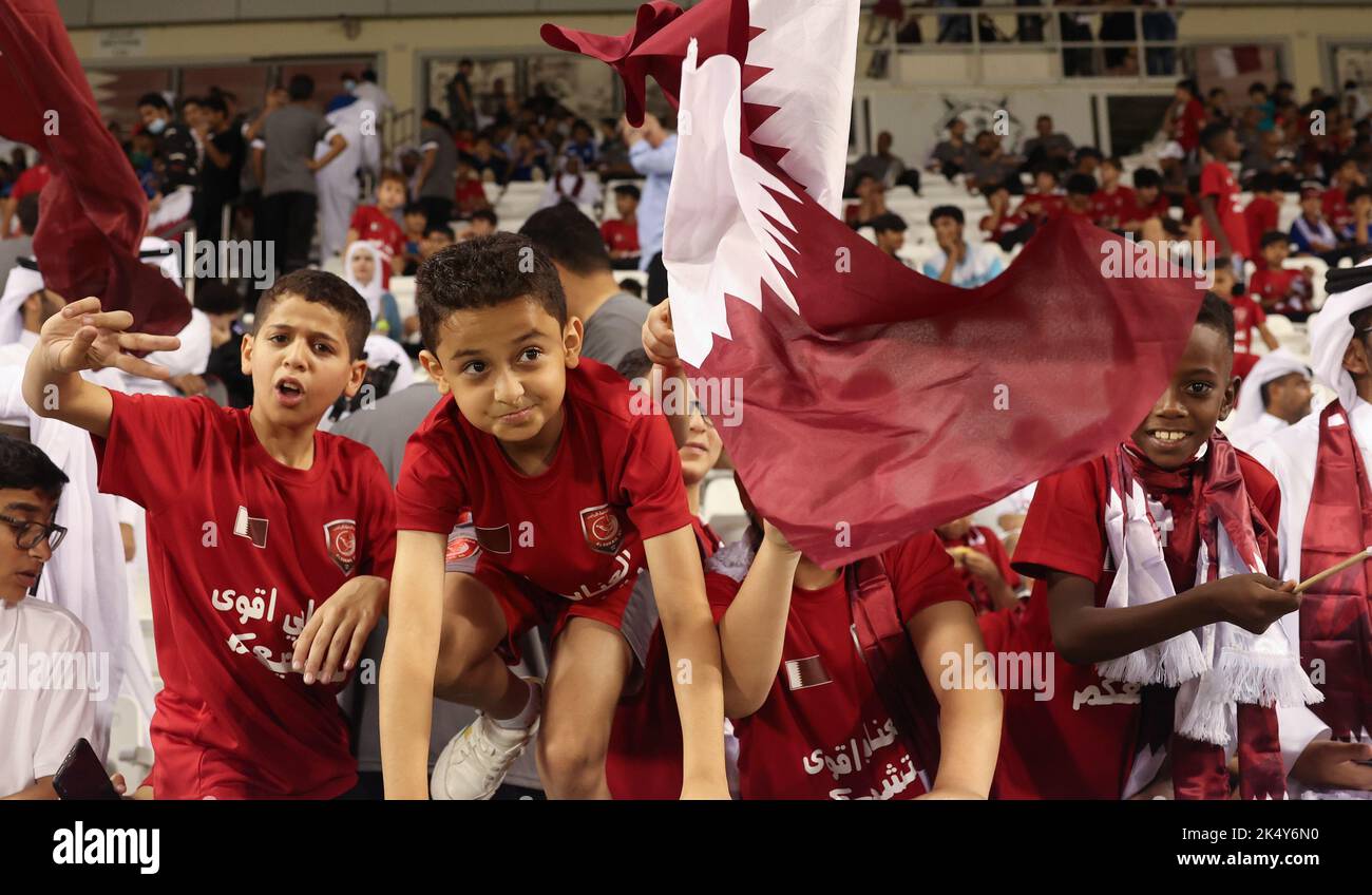 Qatar 2022 - les fans du qatar célèbrent doha Qatar 02-10-2022 Banque D'Images