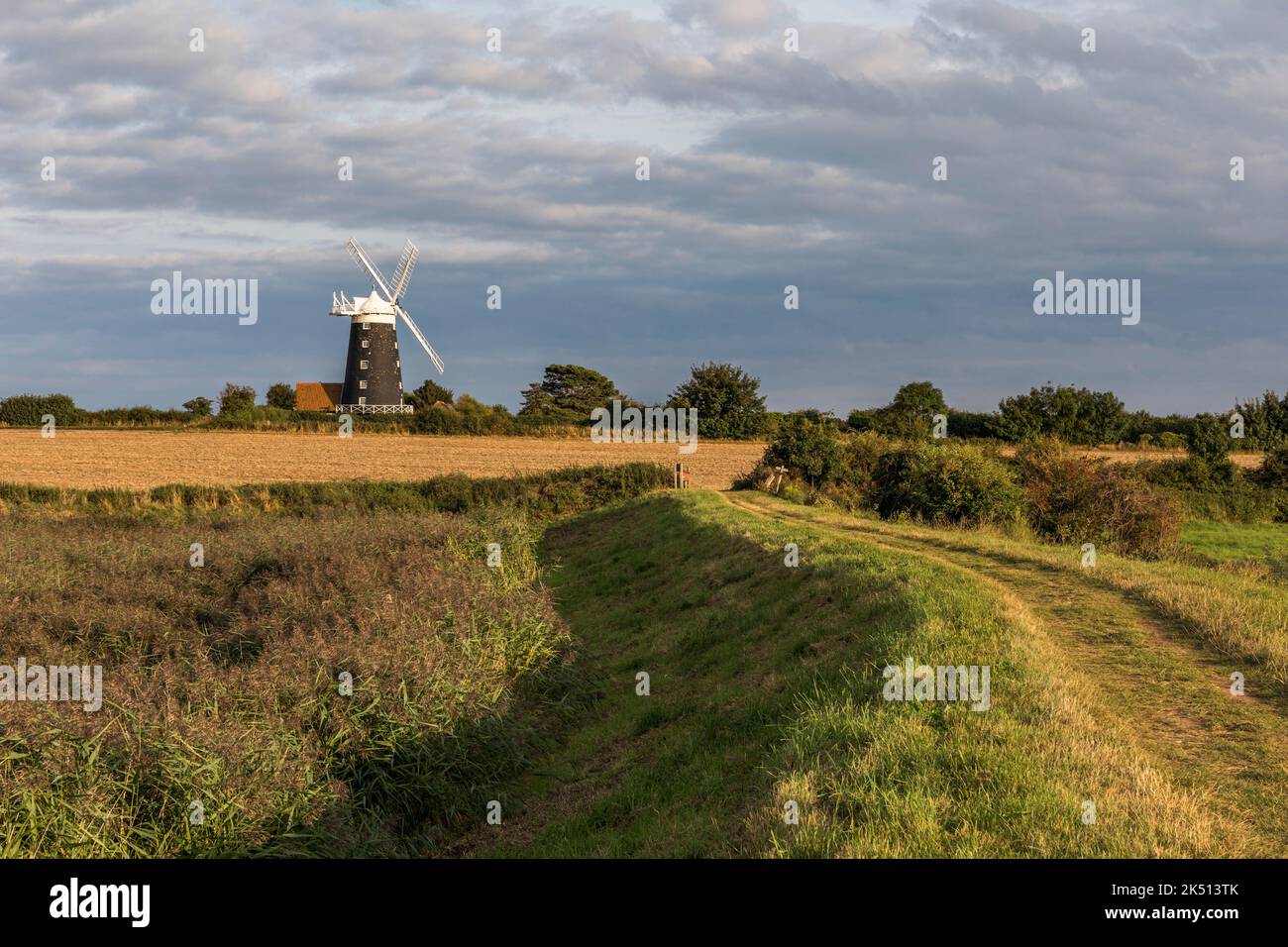 Burnham Overy Staithe; Tower Windmill; Norfolk; Royaume-Uni Banque D'Images