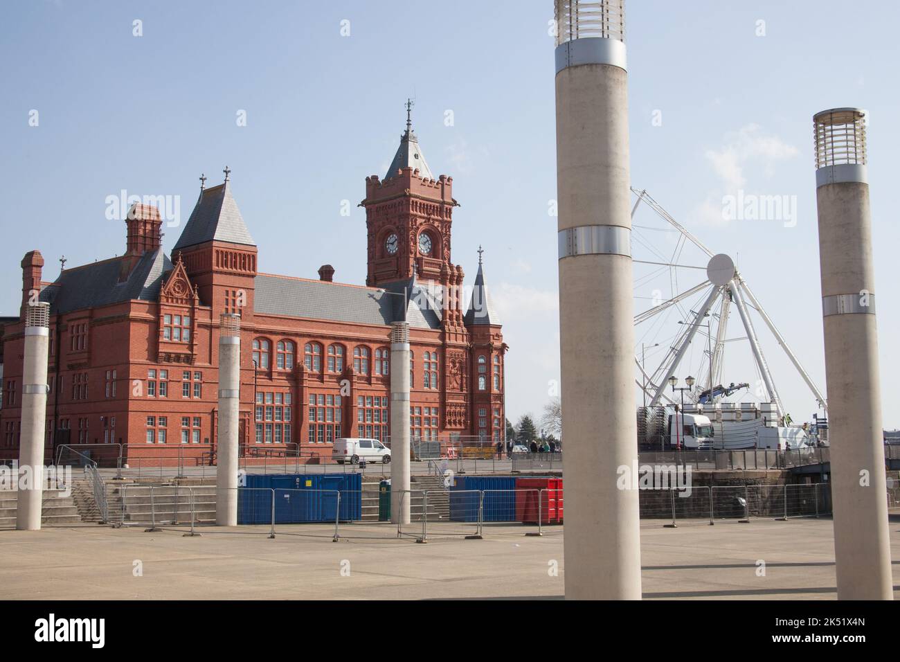 Vue sur le Pierhead à Cardiff Bay, Cardiff, pays de Galles au Royaume-Uni Banque D'Images