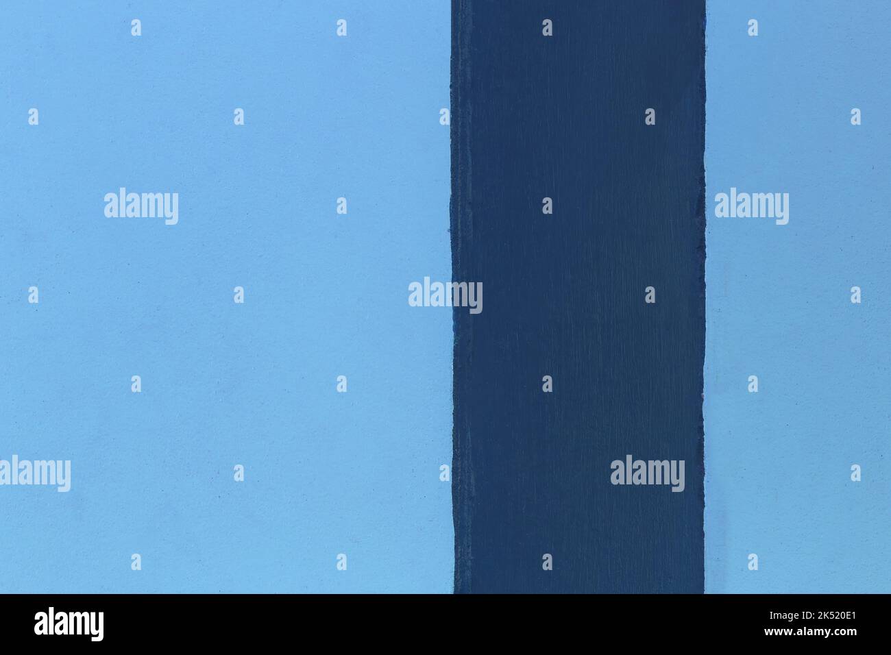 Surface d'arrière-plan de texture de mur de ciment bleu lisse pour la conception dans votre cadre de concept de travail. Banque D'Images