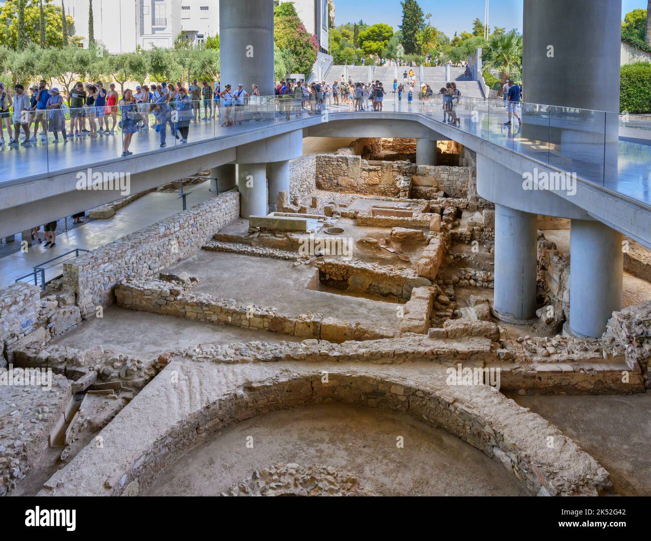 Fouilles à l'entrée du musée de l'Acropole, Athènes, Grèce Banque D'Images