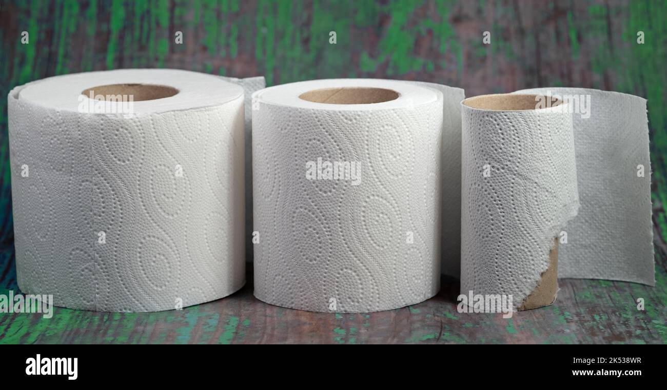 Gros plan des rouleaux de papier hygiénique Banque D'Images