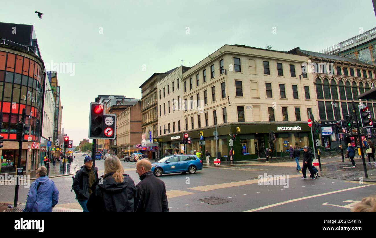 Four Corners sur Argyle Street et Jamaica Street, près du centre de la célèbre zone de crime de la ville célèbre pour sa restauration rapide et ses assauts de la nuit Banque D'Images
