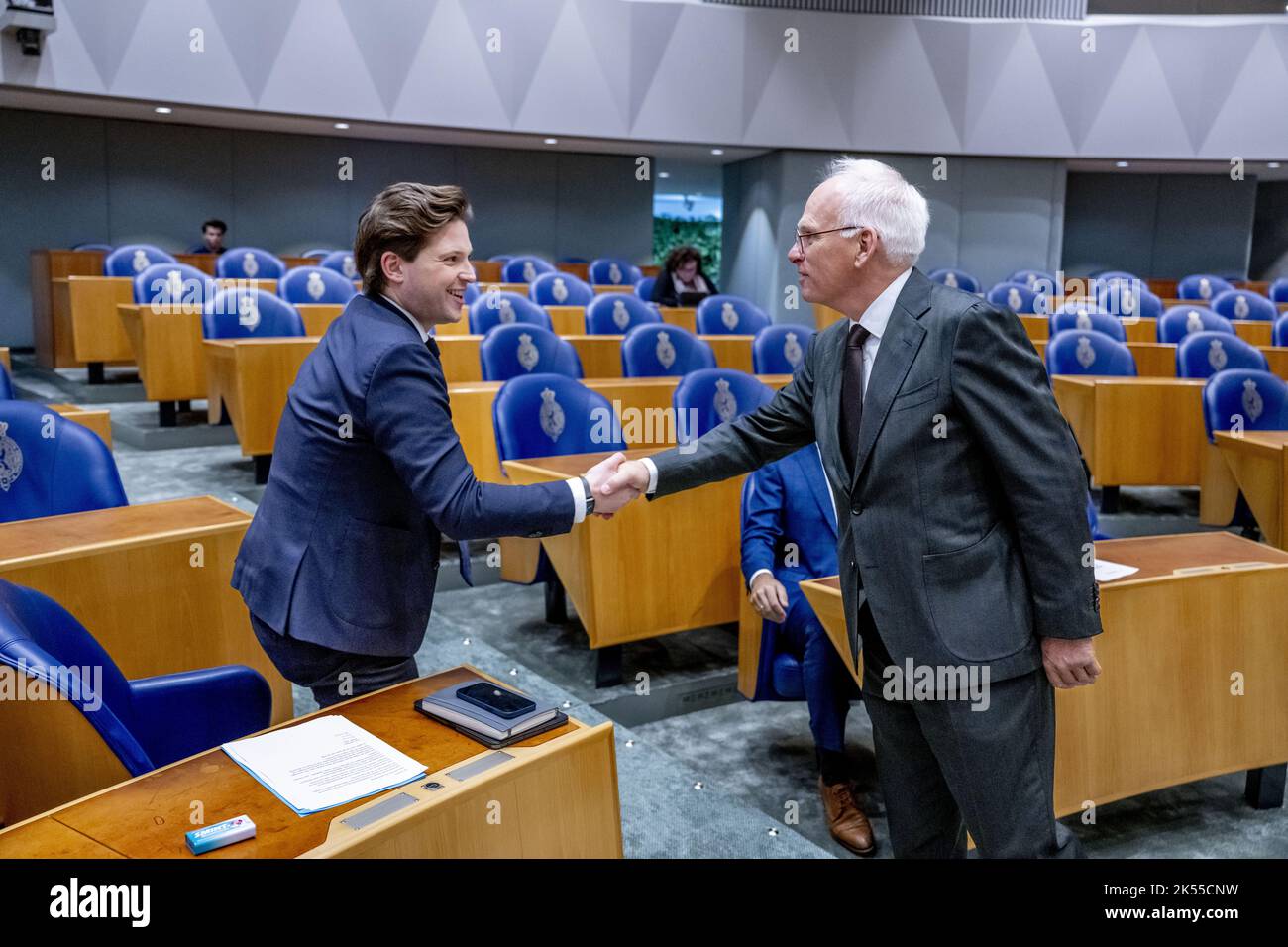 2022-10-06 11:40:47 LA HAYE - le ministre Piet Adema de l'Agriculture pendant le débat de deux minutes sur la politique de fumier. ANP ROBIN UTRECHT pays-bas - belgique sortie Banque D'Images