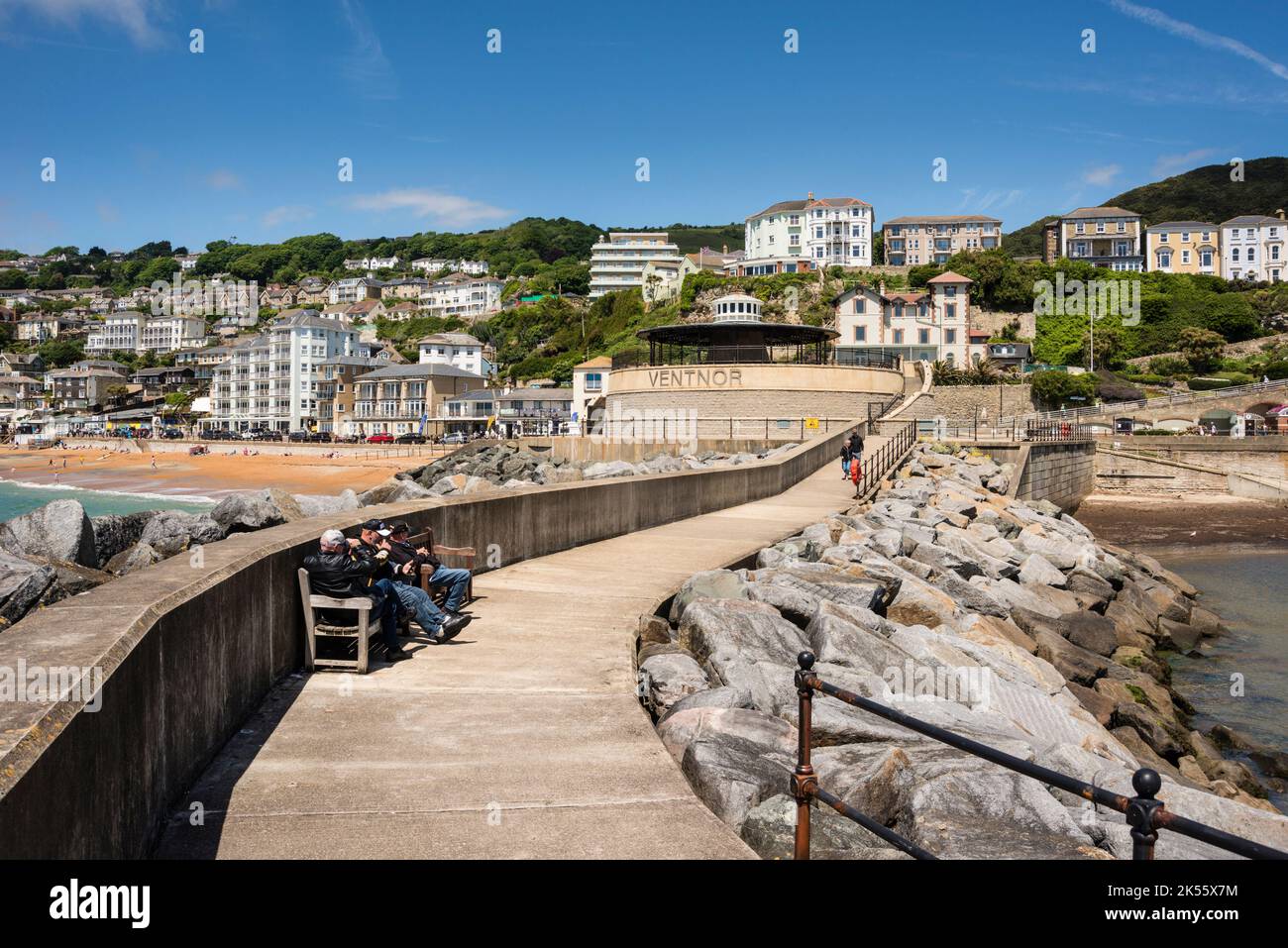 Station de pompage Ventnor et Esplanade Rotunda Bandstand, Ile de Wight, Royaume-Uni Banque D'Images