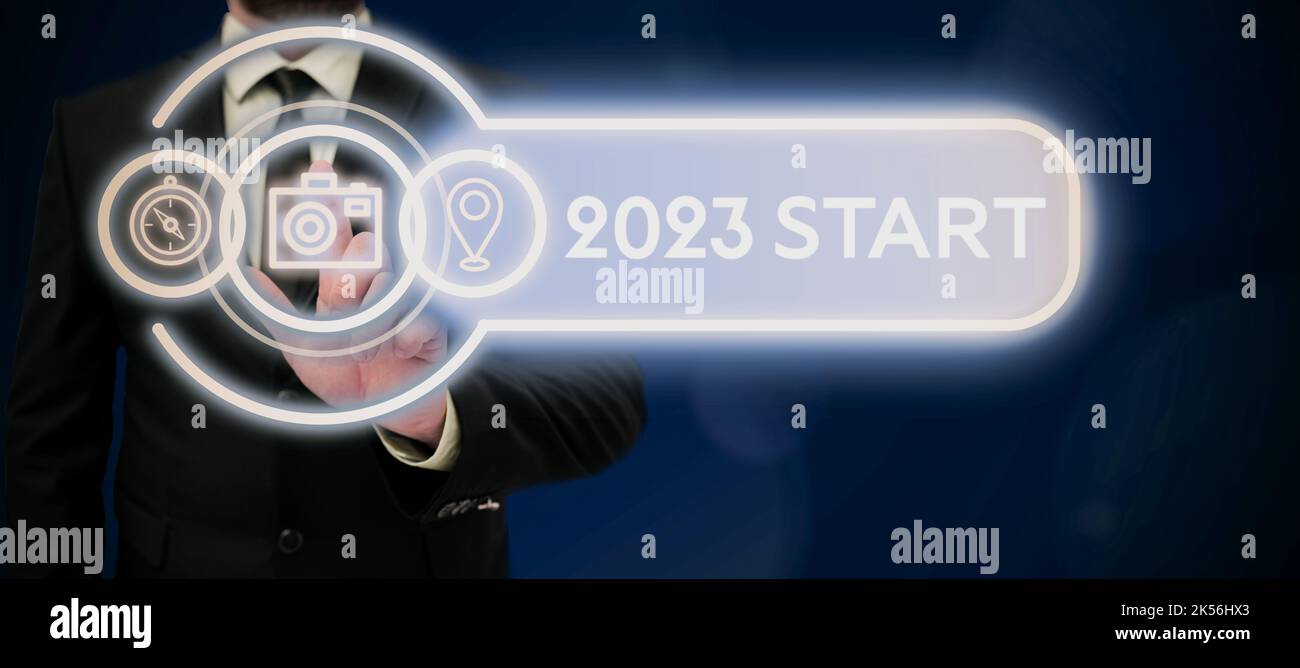 Légende conceptuelle 2023 début, mot écrit sur se souvenir des événements de l'année passée actions principales ou bons spectacles Banque D'Images