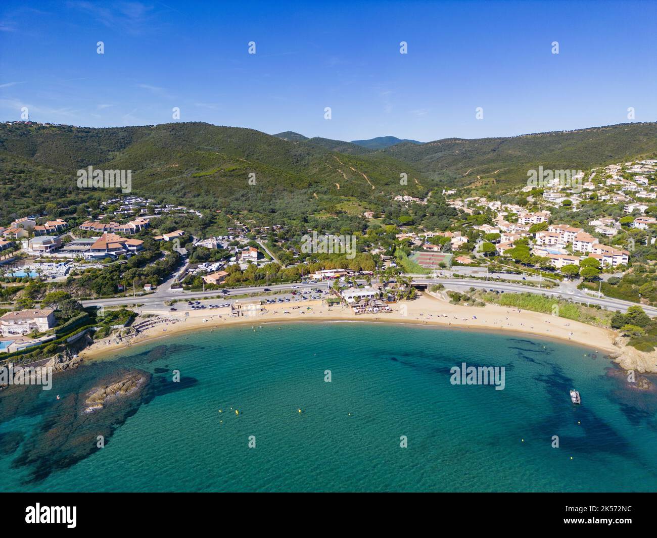 France, Var (83), Roquebrune sur Argens, les Issambres, la plage de la Gaillarde (vue aérienne) Banque D'Images
