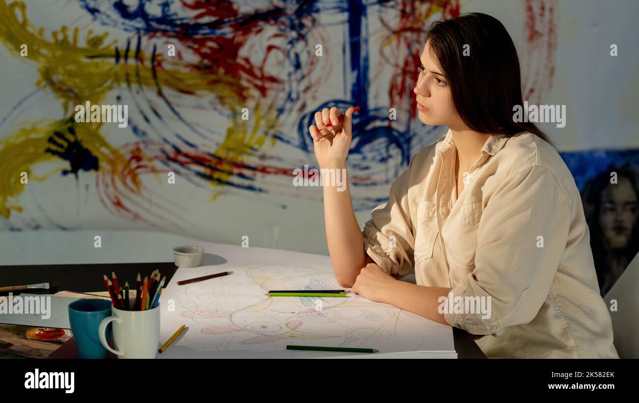 l'école de peinture d'artiste féminine a perdu son inspiration Banque D'Images