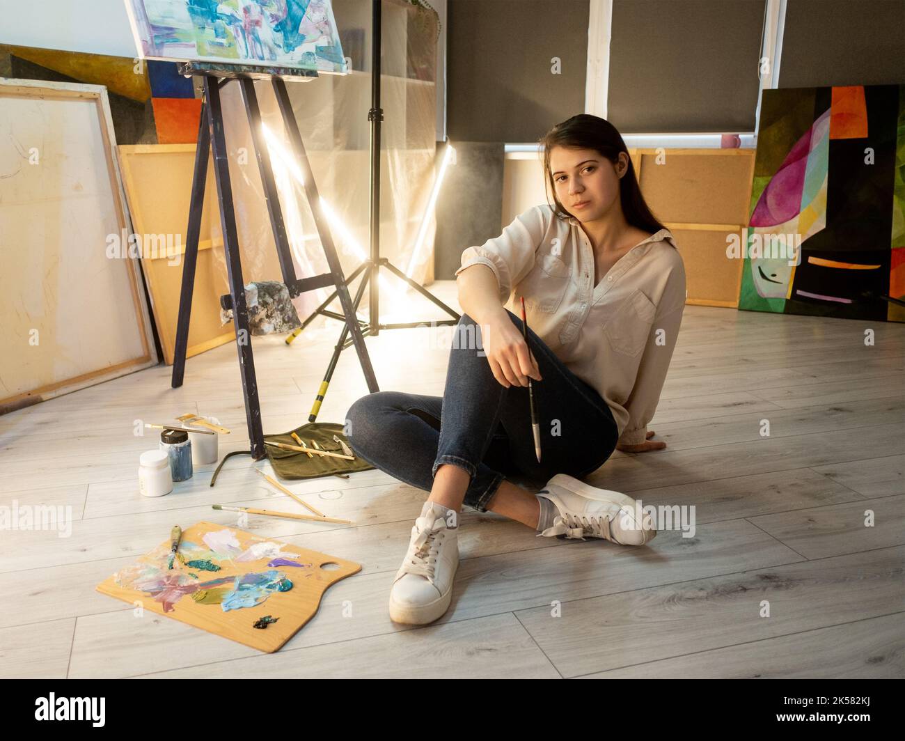 art étudiant femme peintre hobby loisir créatif Banque D'Images