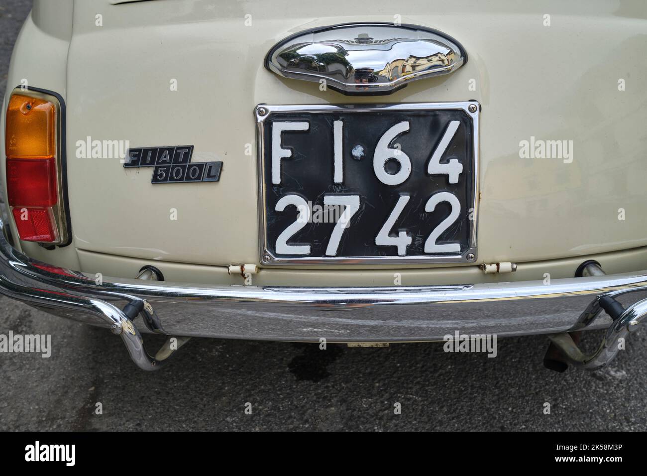 Classic Fiat 500 Cinquecento Motor car garé à Florence Italie Banque D'Images