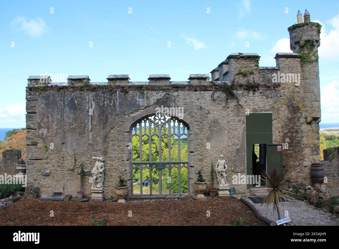 Château de Gwrych au pays de Galles Banque D'Images