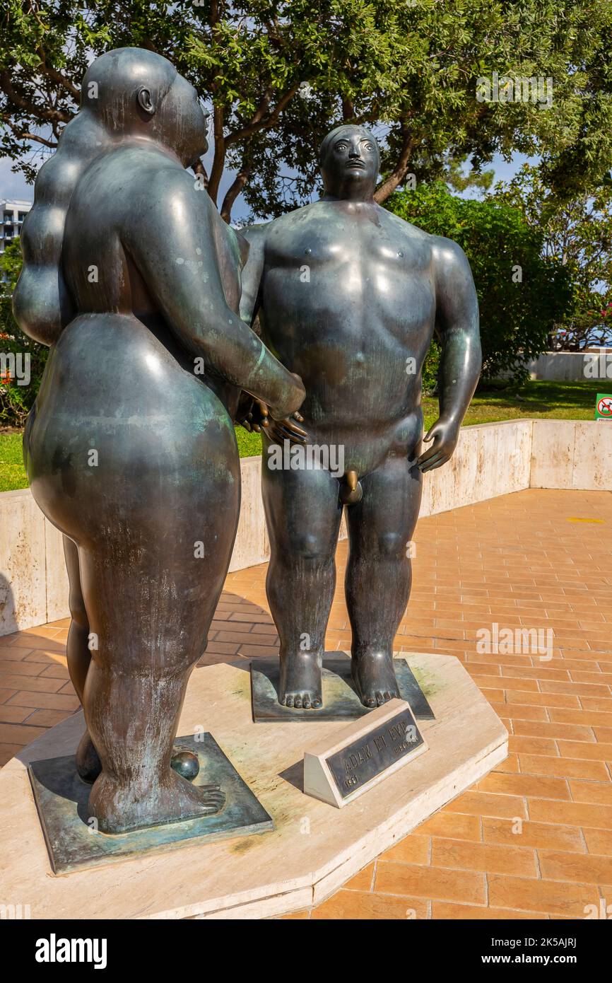 Sculpture Adam et Eve de l'artiste Fernando Botero (1932-2023), Monte Carlo, Principauté de Monaco. Banque D'Images