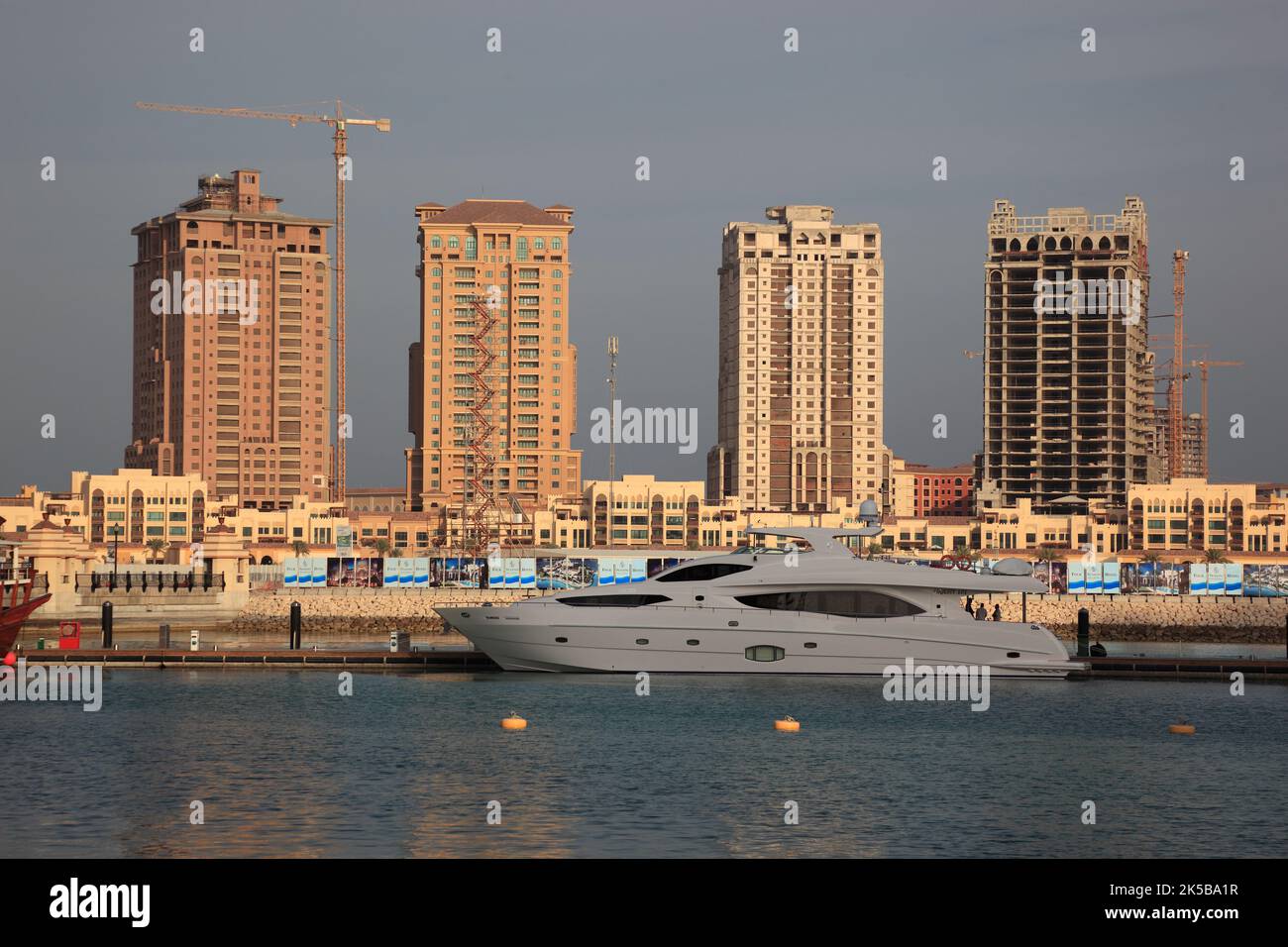 Qatar Pearl et Porto Arabie, Doha, Qatar, Katar Banque D'Images
