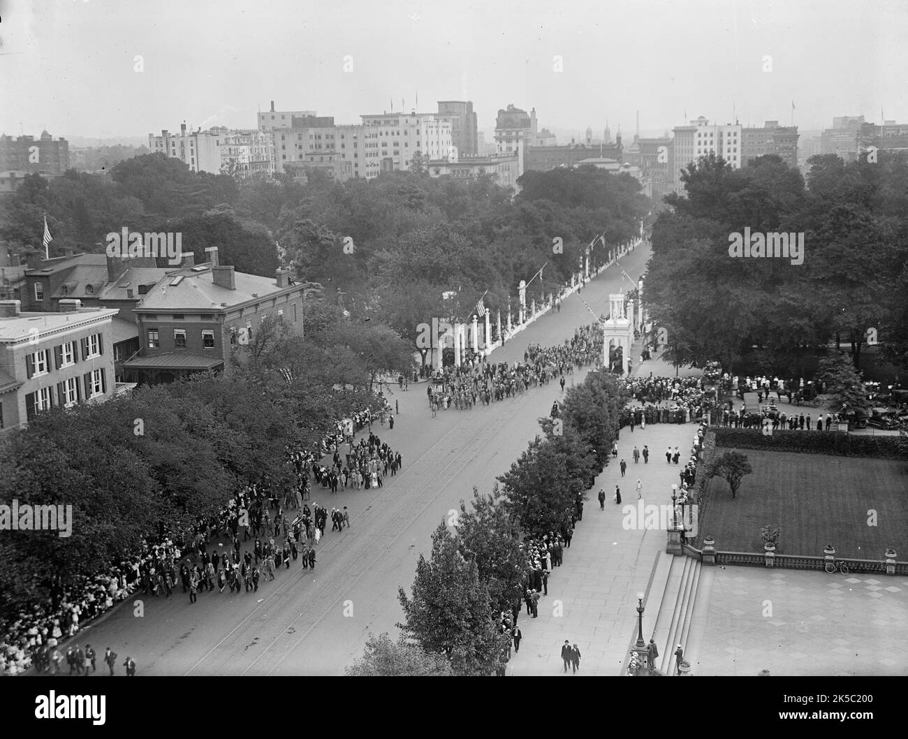 Réunion confédérée - Parade, 1917. Défilé militaire et anciens combattants de la guerre de Sécession, Washington D.C. Banque D'Images