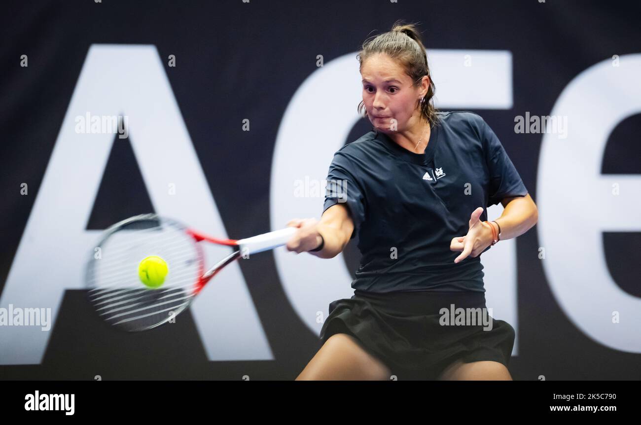 Daria Kasatkina de Russie en action contre Ekaterina Alexandrova de Russie lors de la deuxième manche du tournoi de tennis Agel Open WTA 500 2022 sur 6 octobre 2022 à Ostrava, République Tchèque - photo: Rob Prange/DPPI/LiveMedia Banque D'Images