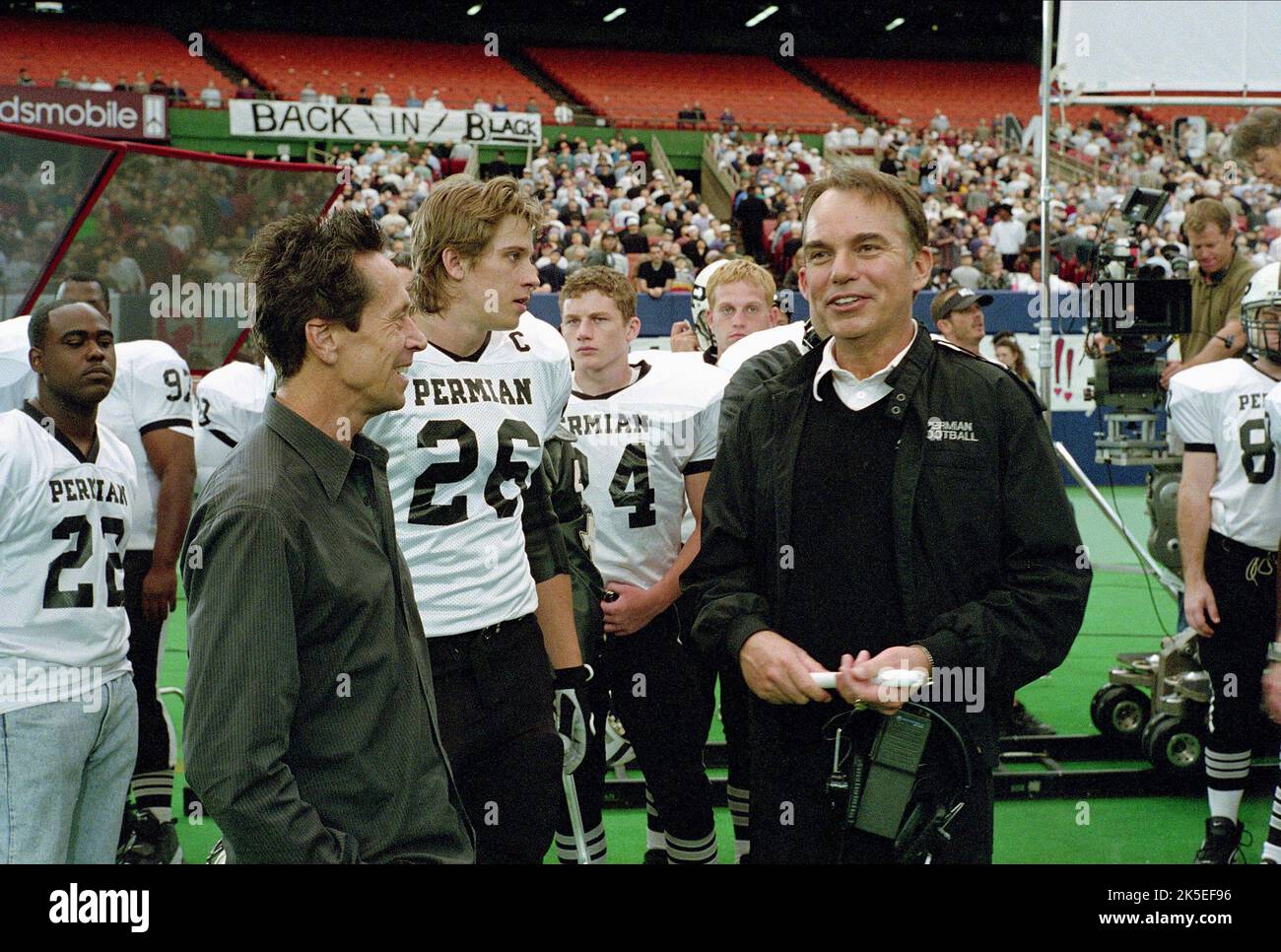 BRIAN GRAZER, GARRETT HEDLUND, Billy Bob Thornton, Friday Night Lights, 2004 Banque D'Images