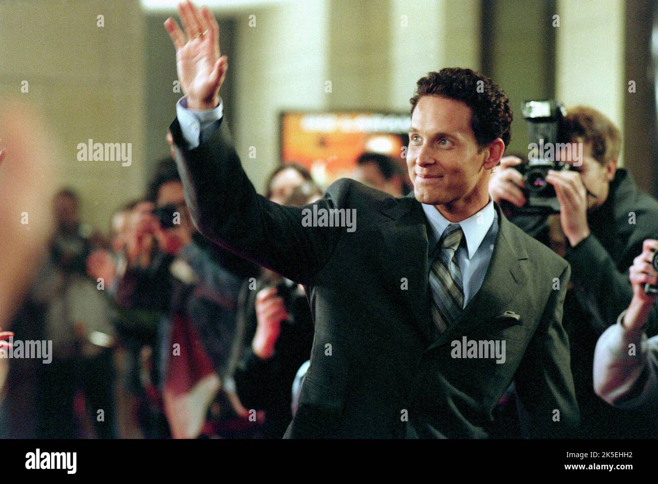 COLE HAUSER, PAPARAZZI, 2004 Banque D'Images