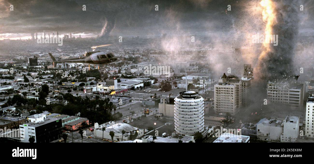 Les tornades détruisent LOS ANGELES, le jour après-demain, 2004 Banque D'Images