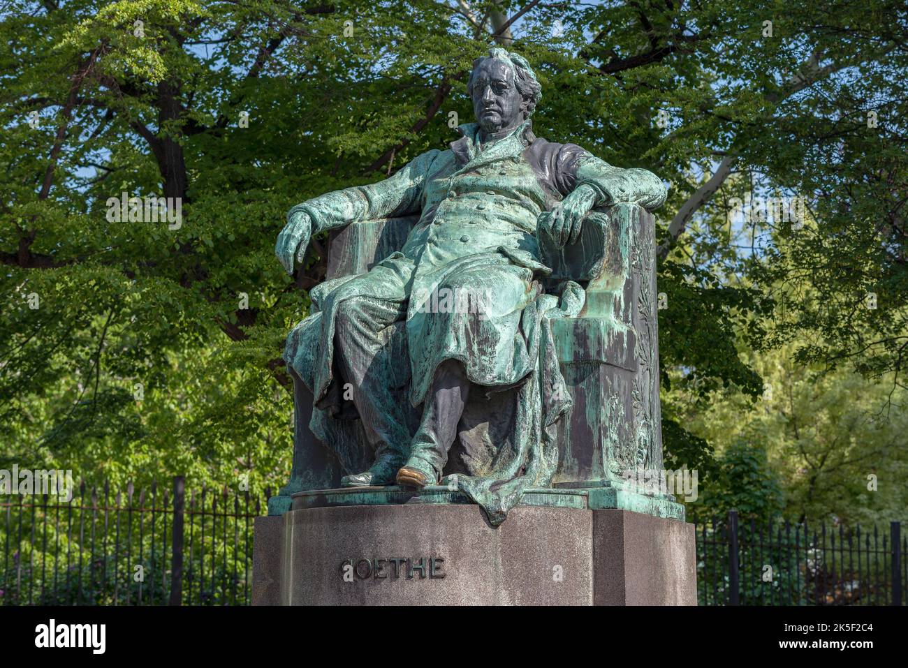VIENNE, AUTRICHE - 25 AVRIL 2018 : monument à Johann Wolfgang von Goethe en gros plan Banque D'Images