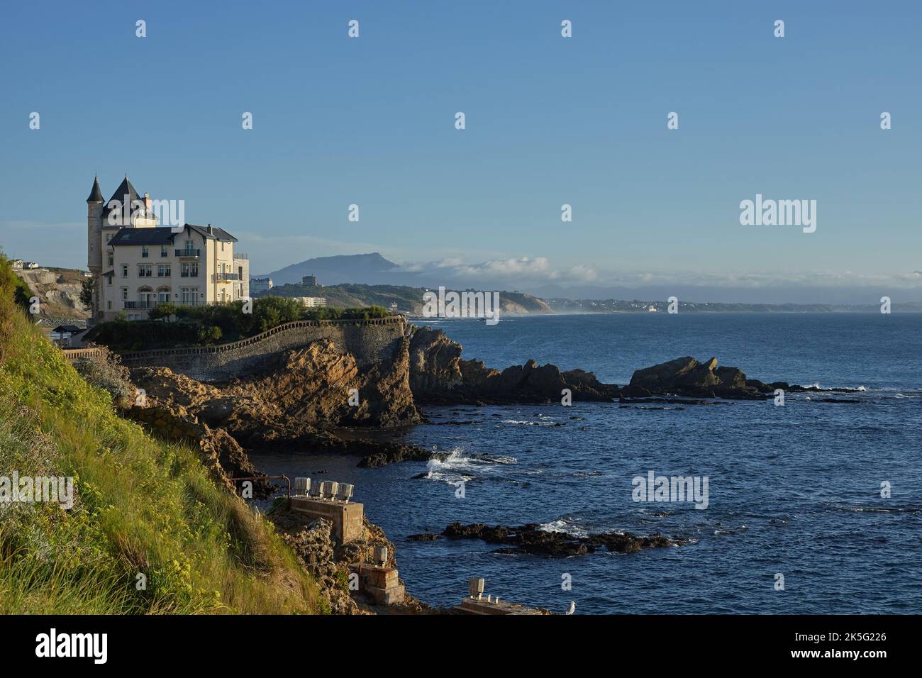 Hôtel particulier en front de mer (Biarritz, France). Banque D'Images