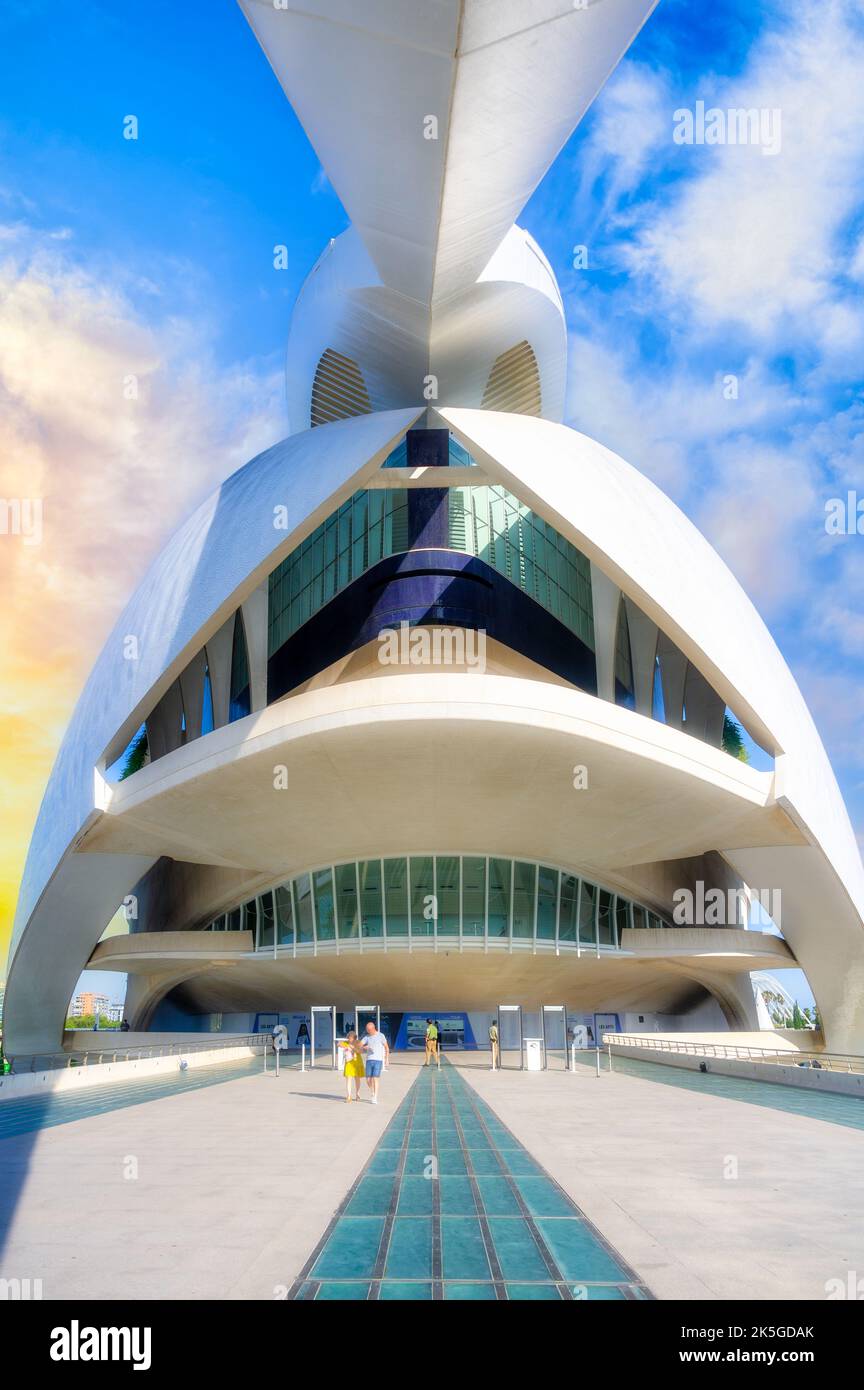 Valence, Espagne - Octuber 3, 2022: Palais des arts de la reine Sofia Banque D'Images