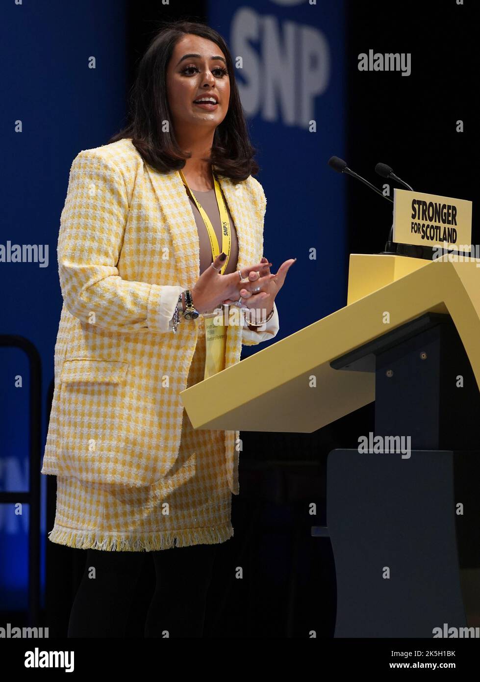 Anum Qaisar député SNP prenant la parole lors de la conférence SNP au complexe d'événements Aberdeen (TECA) à Aberdeen (Écosse). Date de la photo: Samedi 8 octobre 2022. Banque D'Images