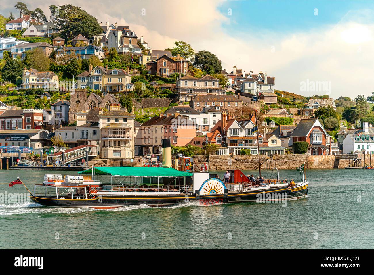 Bateau à vapeur à aubes Kingjure Castle à Dartmouth Harbour, Devon, Angleterre, Royaume-Uni Banque D'Images