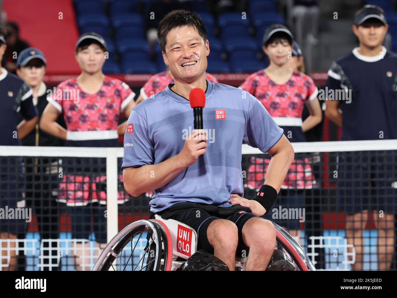 Tokyo, Japon. 8th octobre 2022. Shingo Kunieda, du Japon, prononce un discours lorsqu'il a remporté le tournoi de tennis en fauteuil roulant ouvert au Colisée Ariake de Tokyo, samedi, 8 octobre 2022. Kunieda défait son compatriote Tokito Oda 6-3, 2-6, 7-6 en finale. Credit: Yoshio Tsunoda/AFLO/Alay Live News Banque D'Images