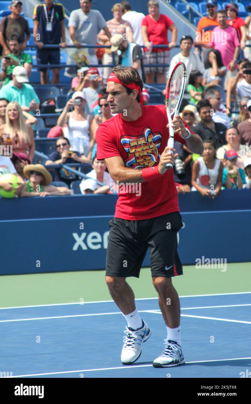 Roger Federer, champion de Suisse du Grand Chelem, lors de l'entraînement à l'US Open 2012 au Billie Jean King National tennis Centre de New York Banque D'Images