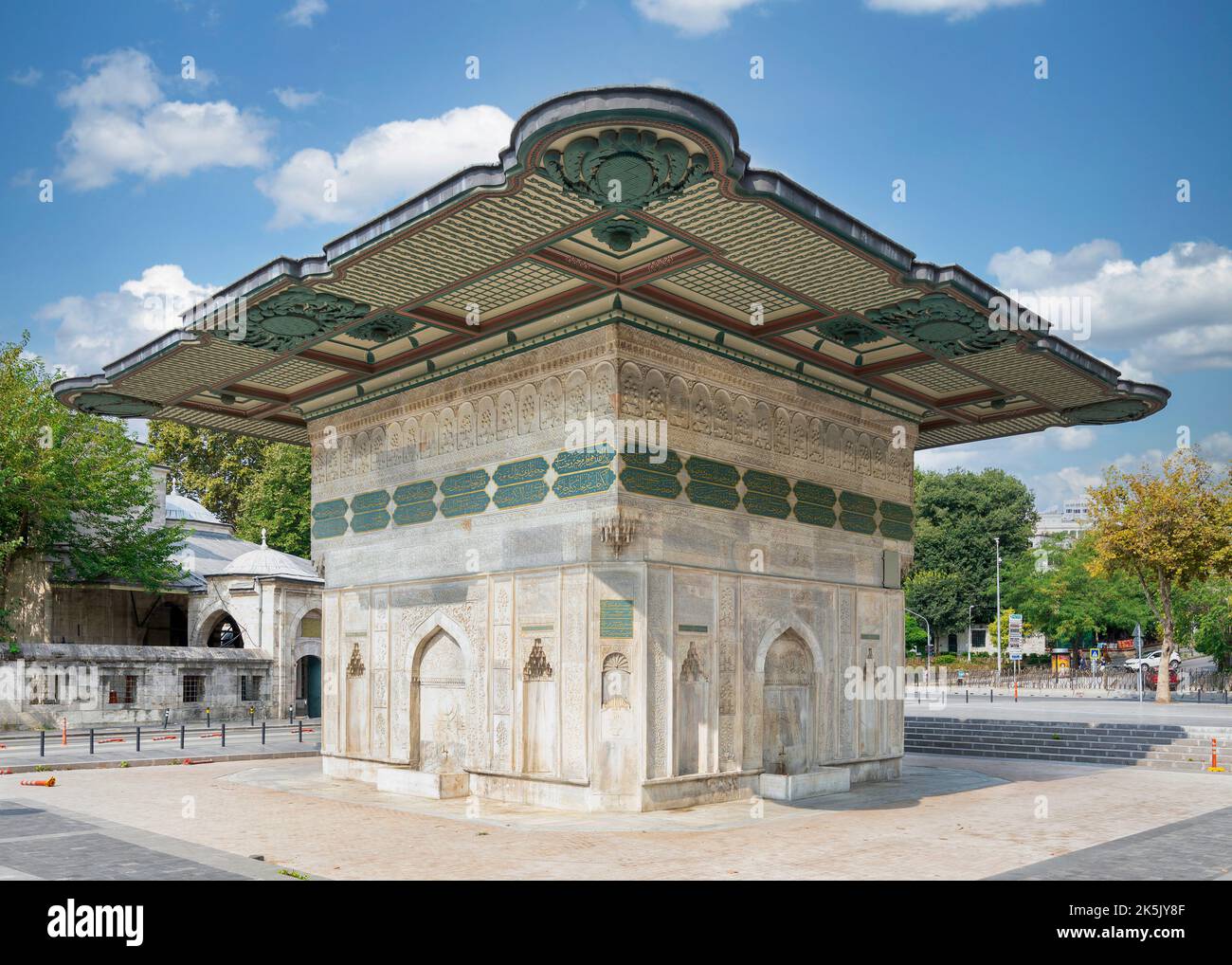 La fontaine Kilic Ali Pasha, Kilic Ali Pasa Cesme, ou la fontaine Tophane, une fontaine publique de 18th siècles, ou Sabil, construite par le sultan ottoman Mahmud I, adapté au district de Beyoglu, Istanbul, Turquie Banque D'Images