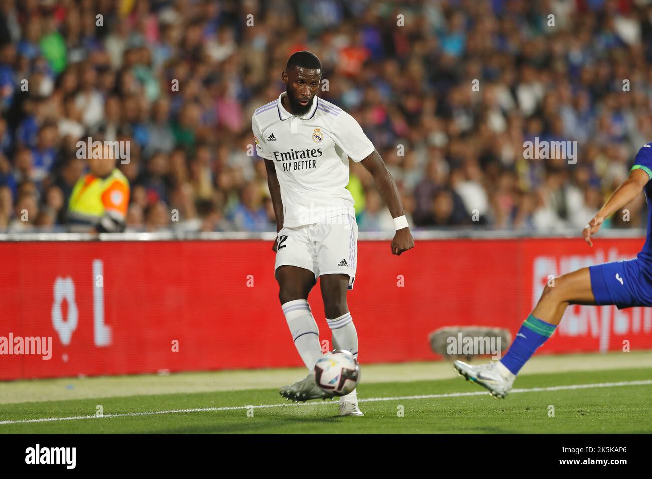 Getafe, Espagne. 8th octobre 2022. Antonio Rudiger (Real) football: Match espagnol 'la Liga Santander' entre Getafe CF 0-1 Real Madrid CF au Colisée Alfonso Perez à Getafe, Espagne . Crédit: Mutsu Kawamori/AFLO/Alay Live News Banque D'Images