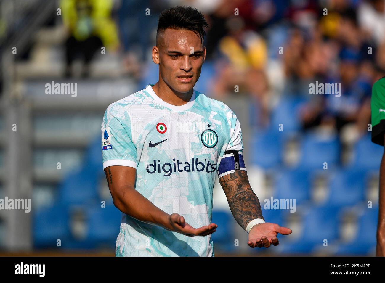 Lautaro Martinez, du FC Internazionale, réagit lors de la série Un match de football entre les États-Unis Sassuolo et le FC Internazionale au Citta del Tricolor stadiu Banque D'Images