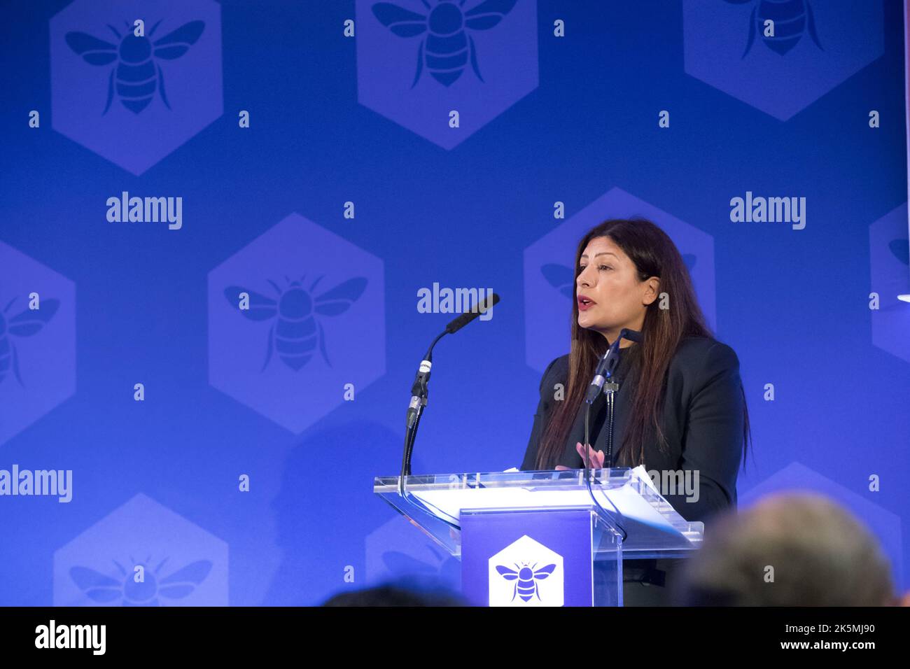 The Co-operative Party Conference 2022, Queens Hotel, Leeds, Yorkshire, Angleterre, ROYAUME-UNI. 9th octobre 2022. Preet Kaur Gill, député, président du Groupe parlementaire du parti coopératif et ministre du Cabinet fantôme pour le développement international, prenant la parole à la Conférence annuelle du parti coopératif. Crédit : Alan Beastrall/Alay Live News Banque D'Images