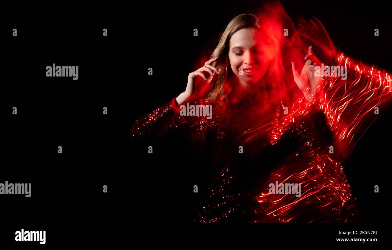 la puissance de danse a inspiré femme fête d'esprit de vacances Banque D'Images