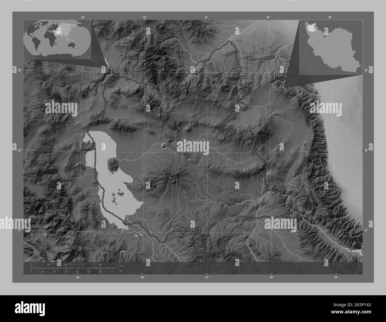 Azarbaijan est, province d'Iran. Carte d'altitude en niveaux de gris avec lacs et rivières. Cartes d'emplacement auxiliaire d'angle Banque D'Images