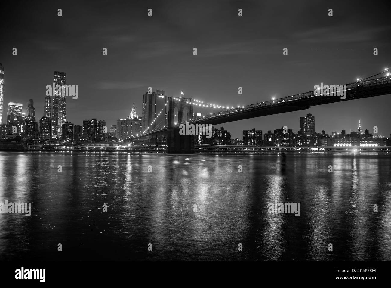 Le centre ville de new york Banque d'images noir et blanc - Alamy