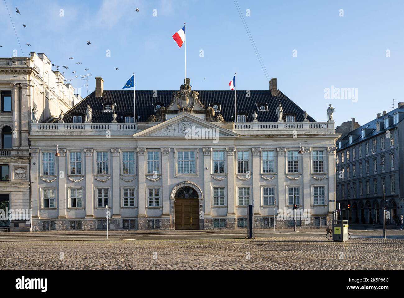 Copenhague, Danemark. Octobre 2022. Vue extérieure sur le palais de l'ambassade de France dans le centre-ville Banque D'Images