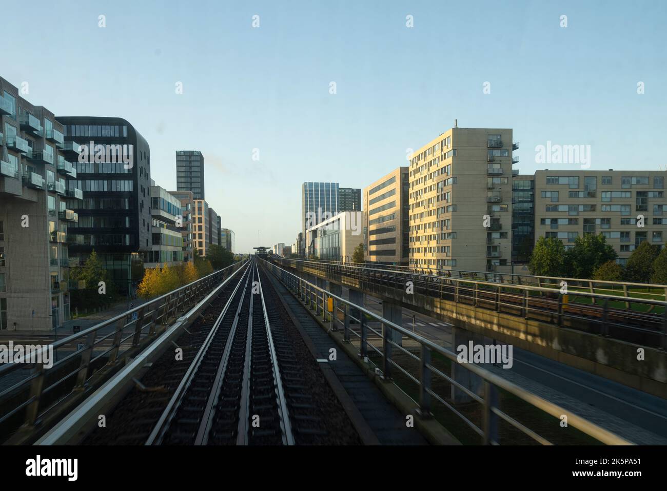 Ligne de chemin de fer de la ville Banque de photographies et d’images