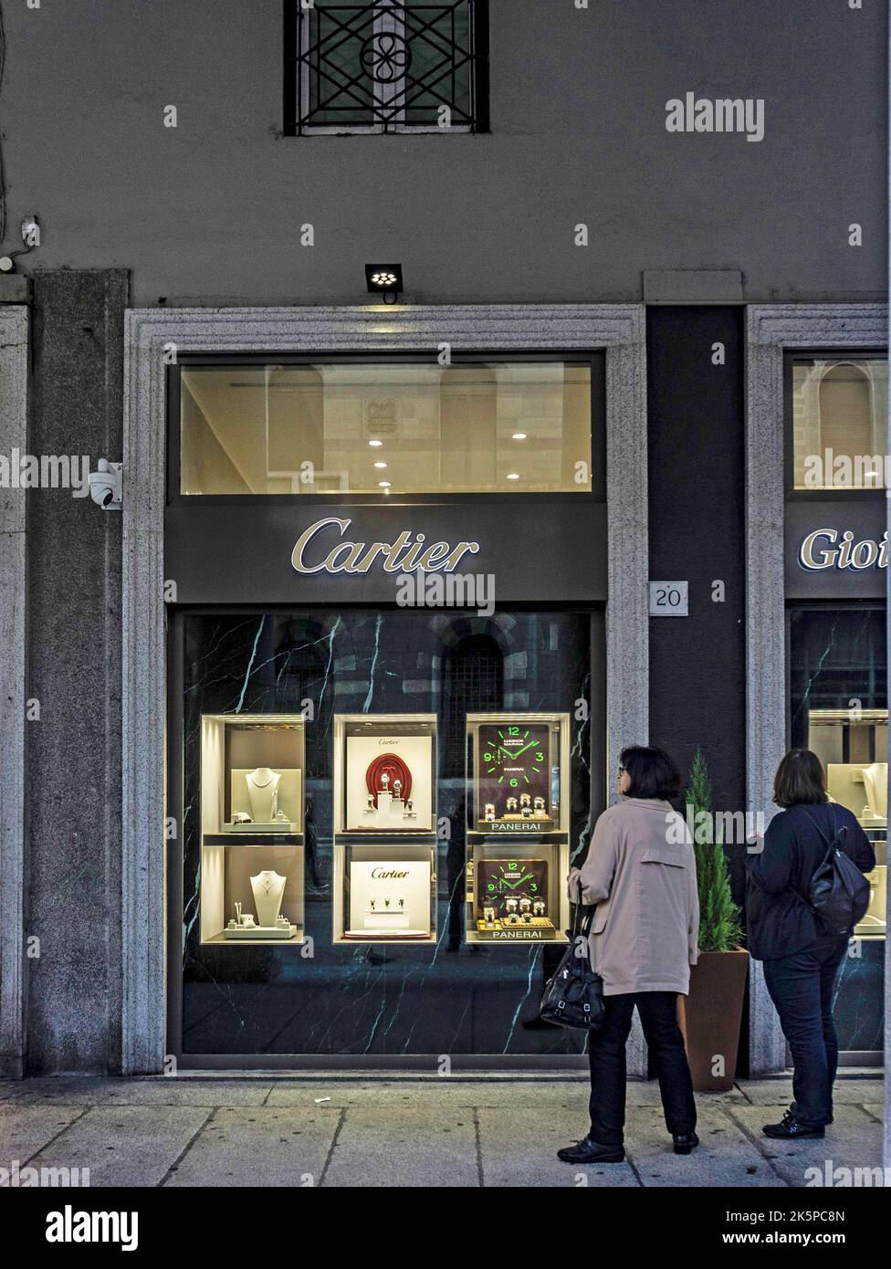 Un magasin Cartier dans la ville de Côme, Italie. Banque D'Images