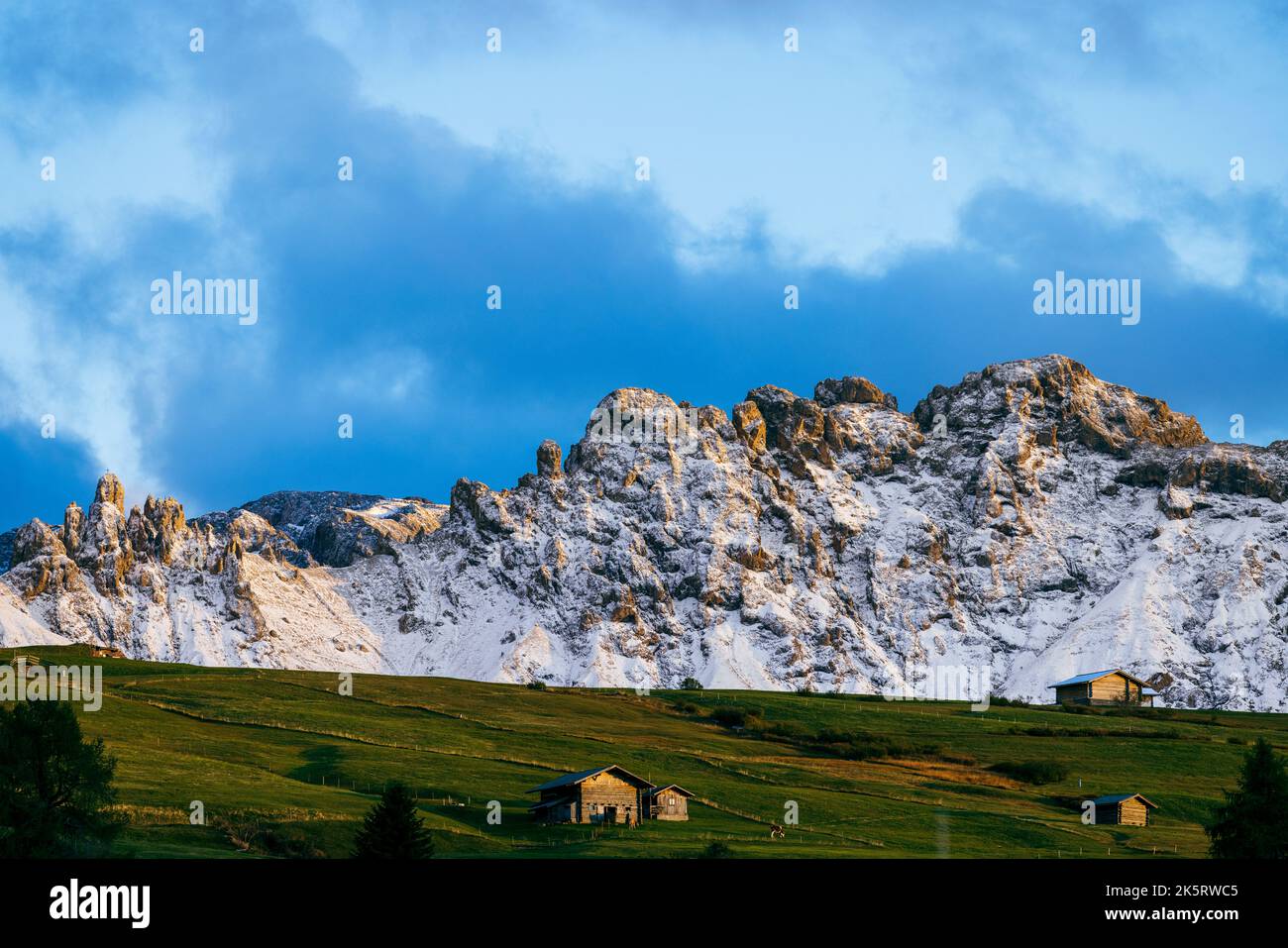 Vue depuis Seiser Alm, Dolomites, Italie Banque D'Images